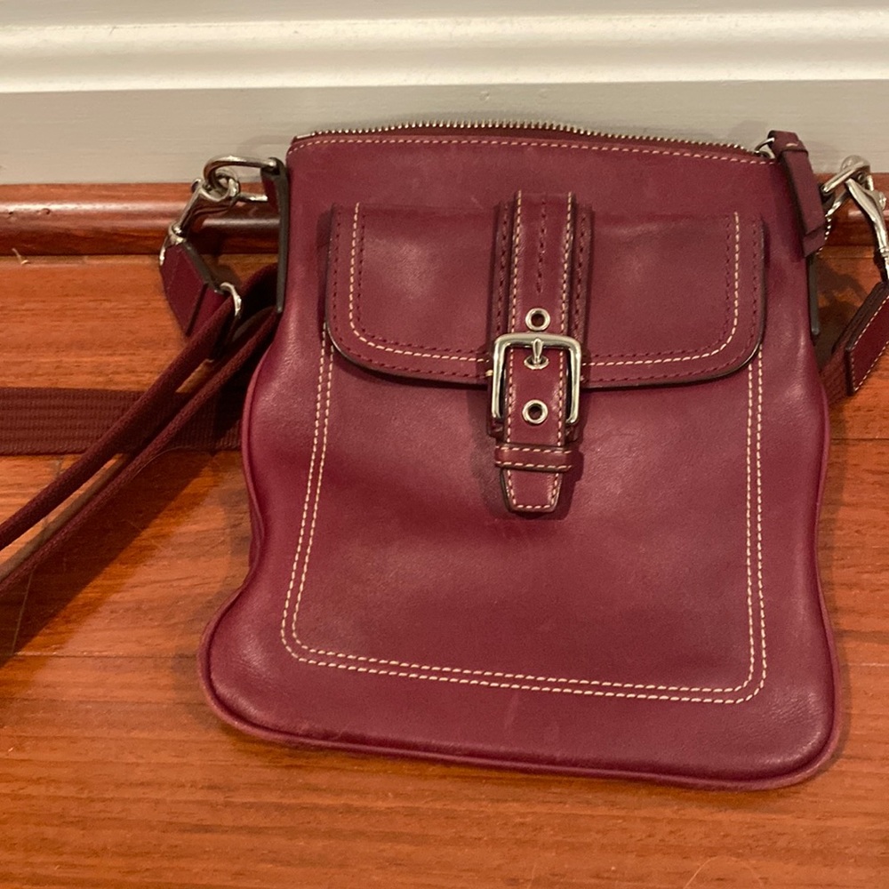 Coach Over The Shoulder Bag Gem